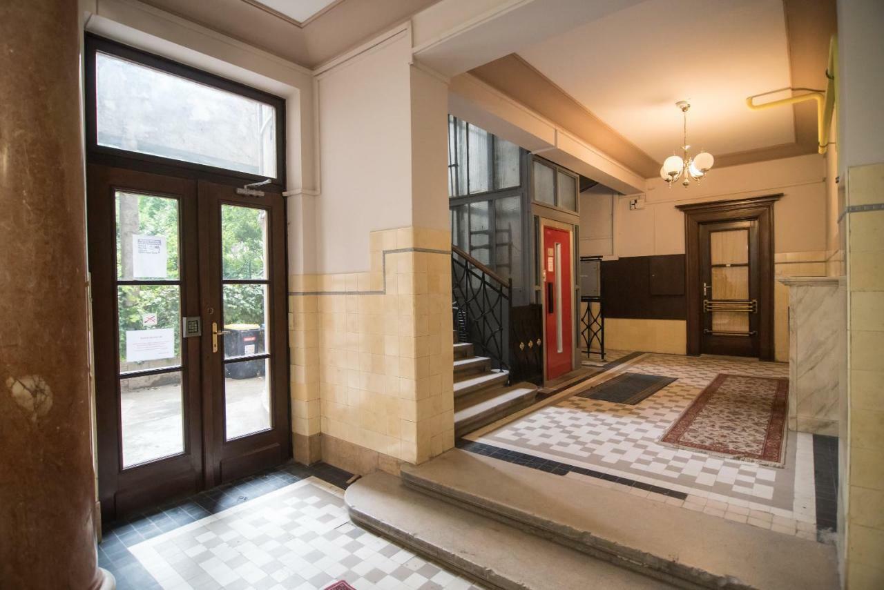 Budget Apartment Budapeste Exterior foto