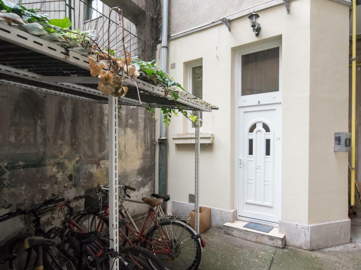 Budget Apartment Budapeste Exterior foto
